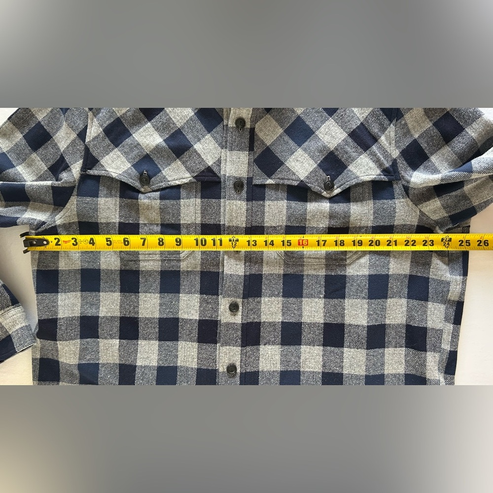 Pendleton Mens XL Wool Flannel Buffalo Plaid Shirt Gray Navy - Picture 6 of 6